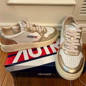 Autry sneakers new in box!